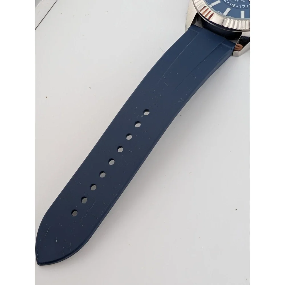 SAPPHERO Men's Quartz Watch 44mm Silver Case Blue Silicone Band- New Battery